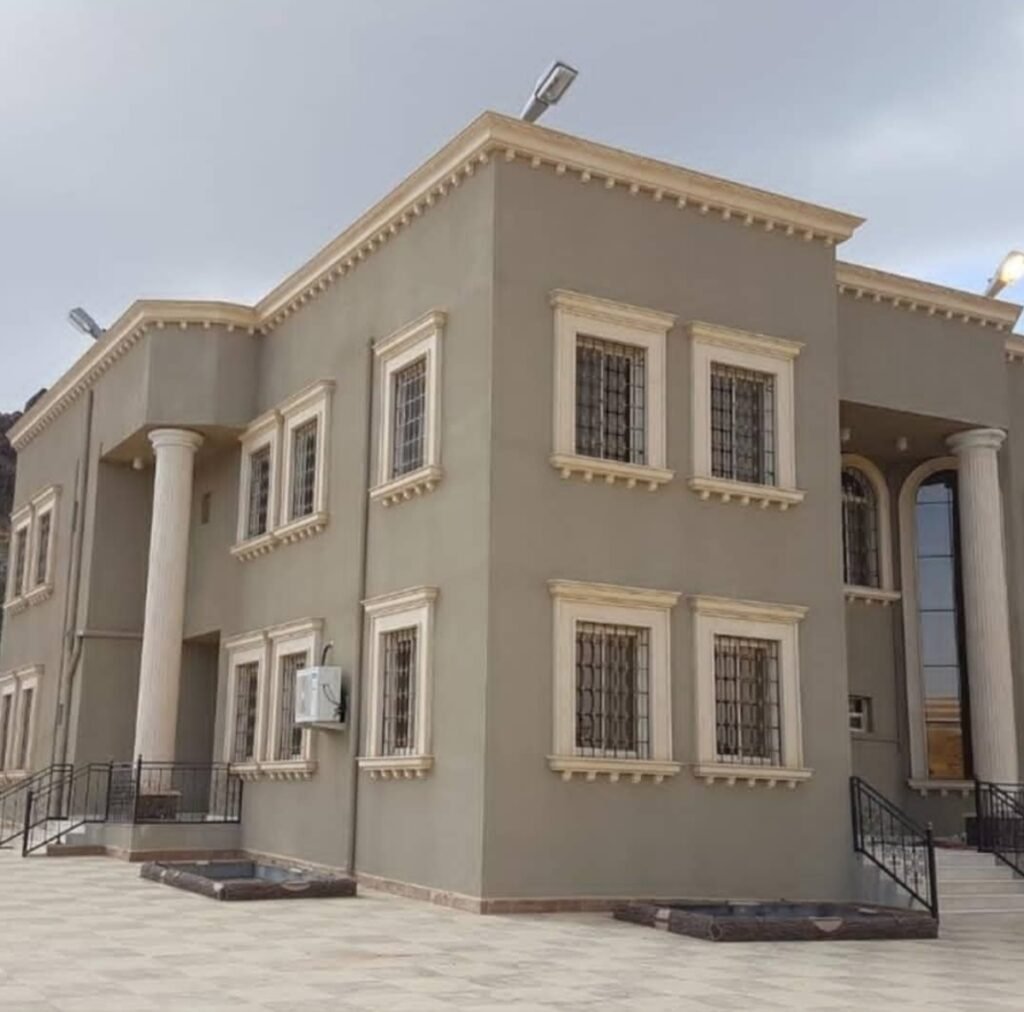 معلم دهانات الرياض