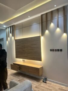 معلم ديكورات جده